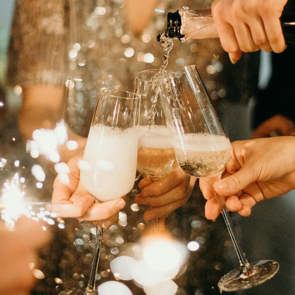 The Best Champagne Brands, Sparkling Wines, and Cocktails for Every Celebration