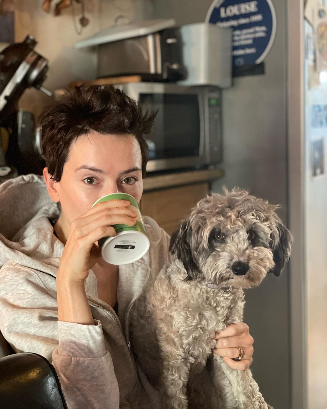 daisy ridley and dog