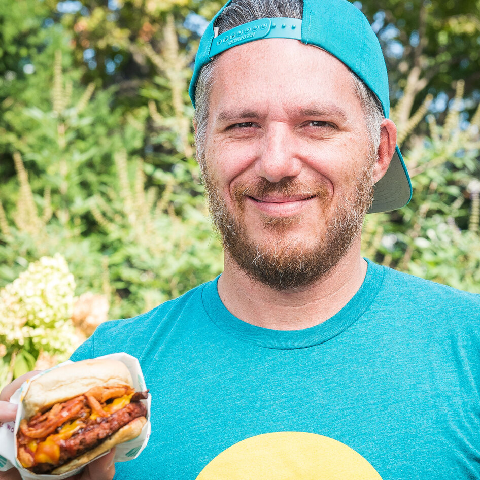 'Top Chef'<i> </i>Spike Mendelsohn’s Top Priorities: Vegan Burgers and a Livable Planet 