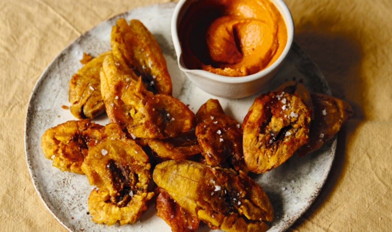 Loaded Tostones With Spicy Roasted Carrot Dip